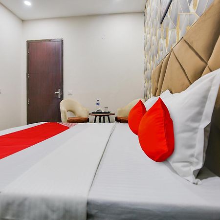 Hotel O Silver Sky Ludhiana Exterior photo