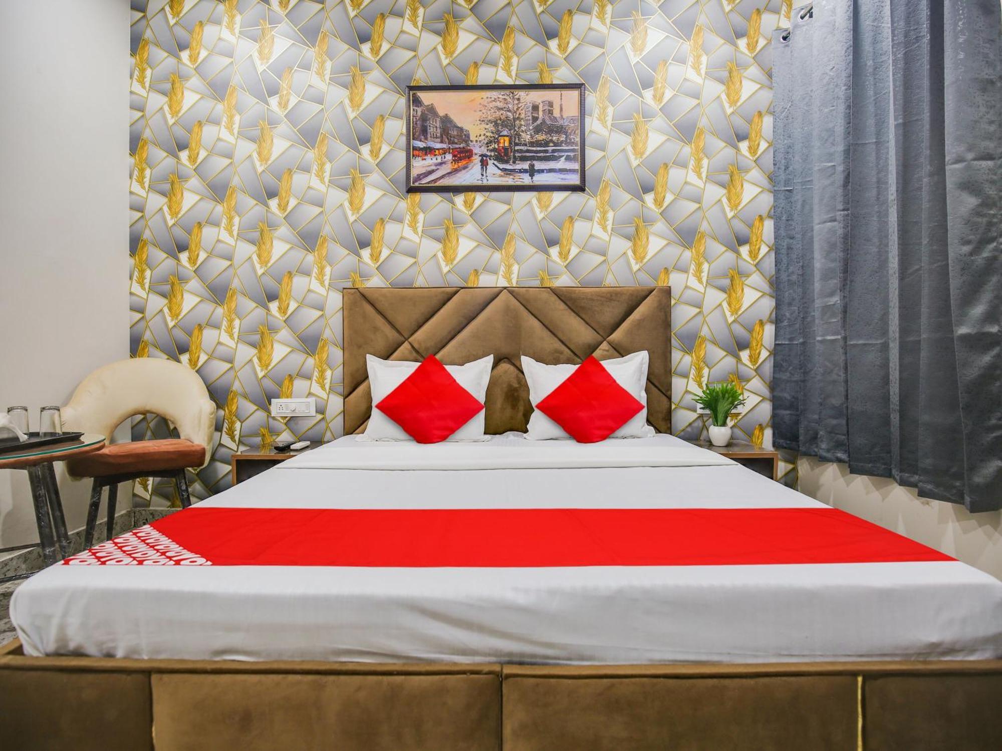 Hotel O Silver Sky Ludhiana Exterior photo
