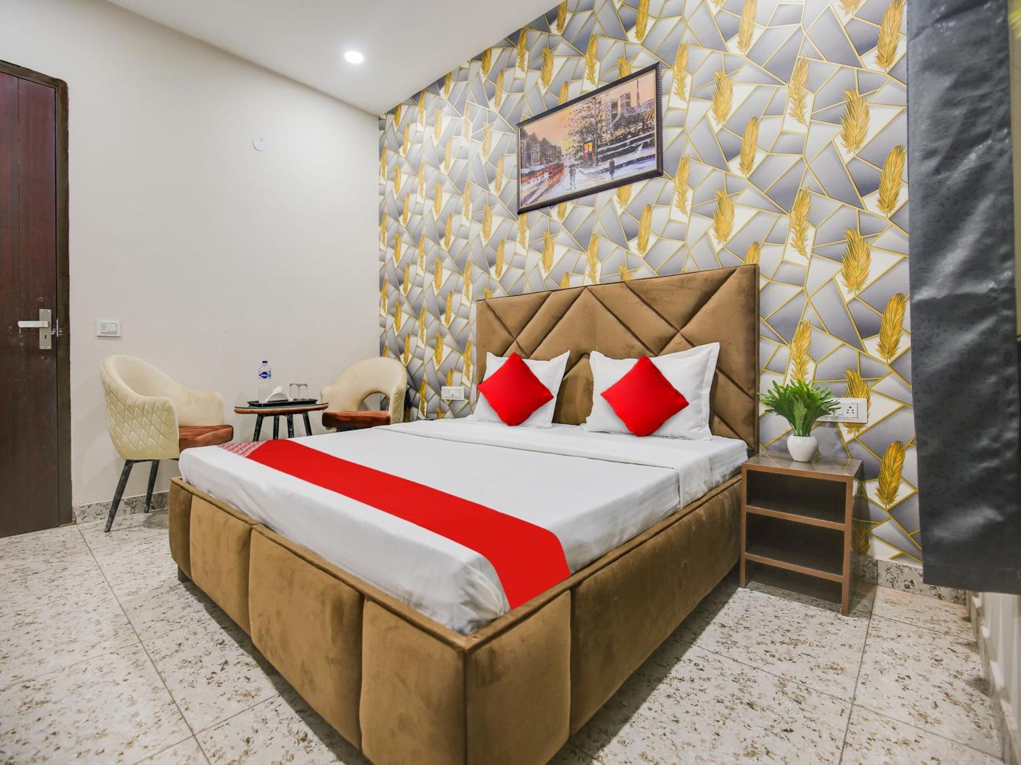 Hotel O Silver Sky Ludhiana Exterior photo
