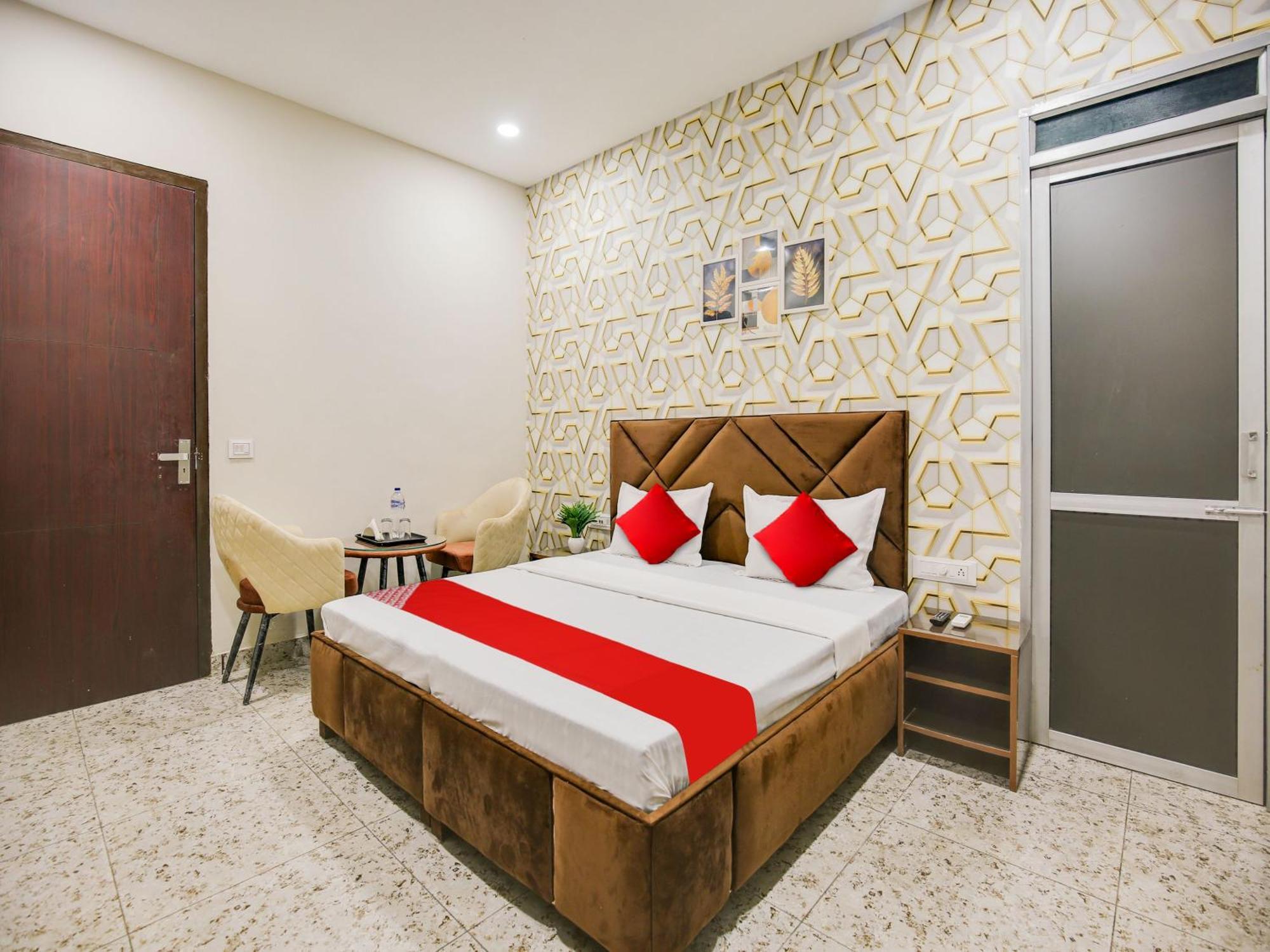Hotel O Silver Sky Ludhiana Exterior photo
